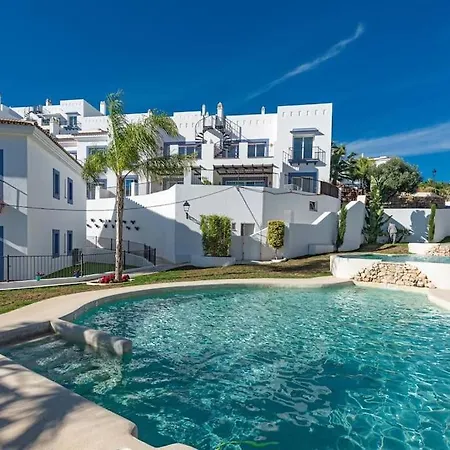 Deluxe 2 Bed * Estepona