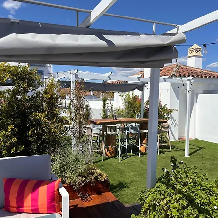 Deluxe 2 Bed Apartment