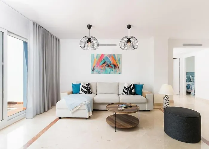 Deluxe 2 Bed Апартаменты Эстепона