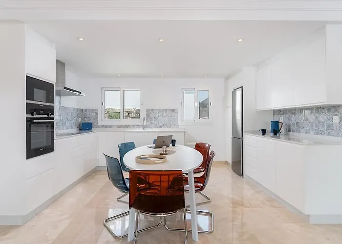 Deluxe 2 Bed Апартаменты *