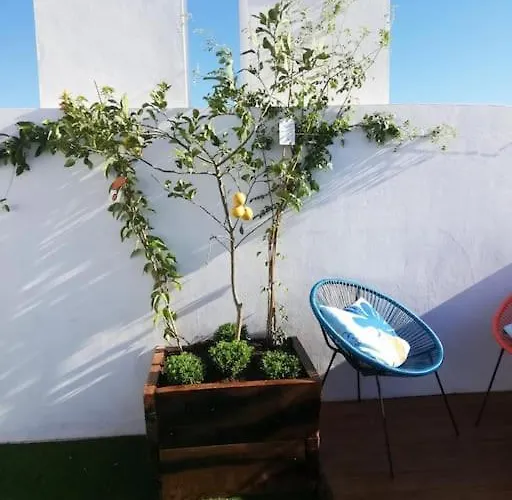 Deluxe 2 Bed Εστεπόνα